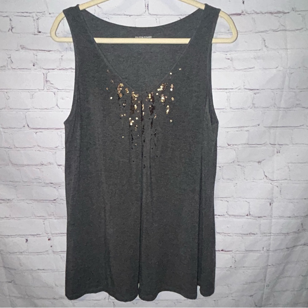 EILEEN FISHER Ash Gray
Stretch Viscose Jersey Sequin
Tank‎ Top Size L